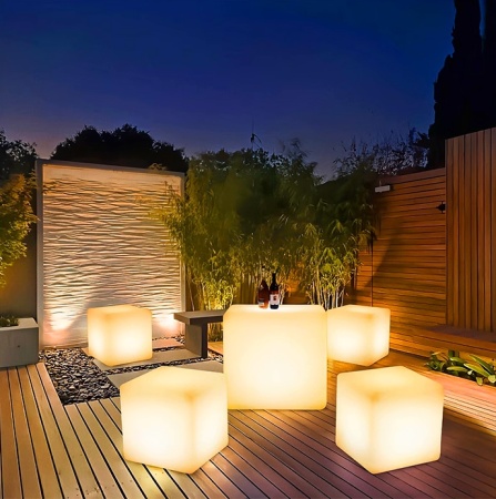 Светильник Куб 30 с питанием от АКБ, RGB Светильник Куб 30 с питанием от АКБ, RGB